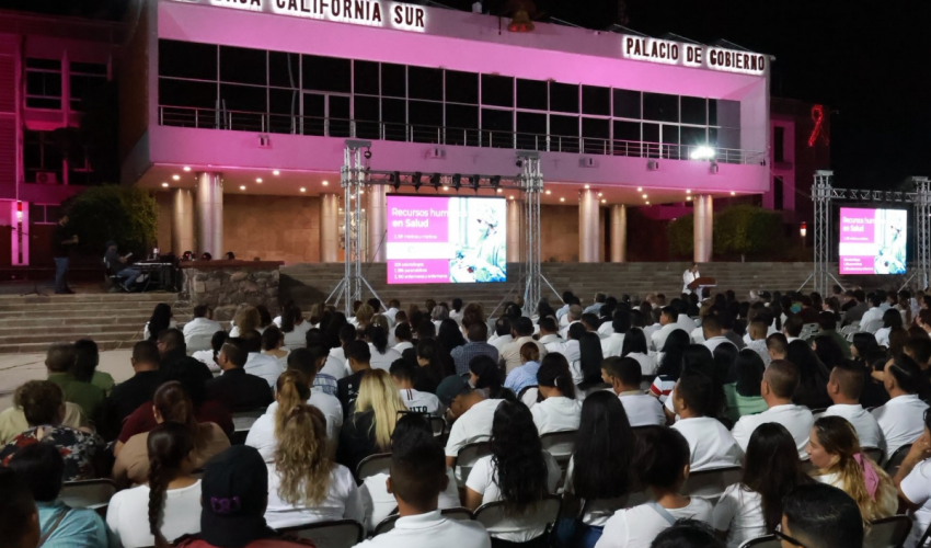 Onco Reto presente en el 4to. Informe de Secretaría de Salud Onco Reto presente en el 4to. Informe de Secretaría de Salud