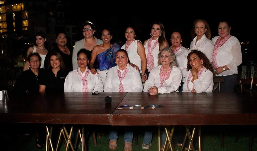 Pasarela con causa en La Paz busca apoyar a mujeres con cáncer de mama