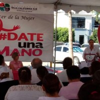 Arranque de campaña de la lucha contra el cáncer de mama en el DIF estatal