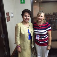 Entrega de la Bandera de la Paz por el Club de Mujeres Profesionistas y de Negocios de La Paz, A. C