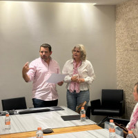 Entrega de reconocimiento a Baja Ferries por su gran apoyo